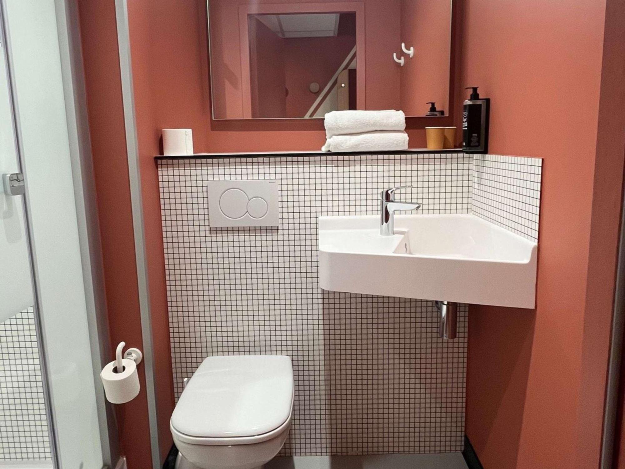 Ibis Budget Centre 2*
